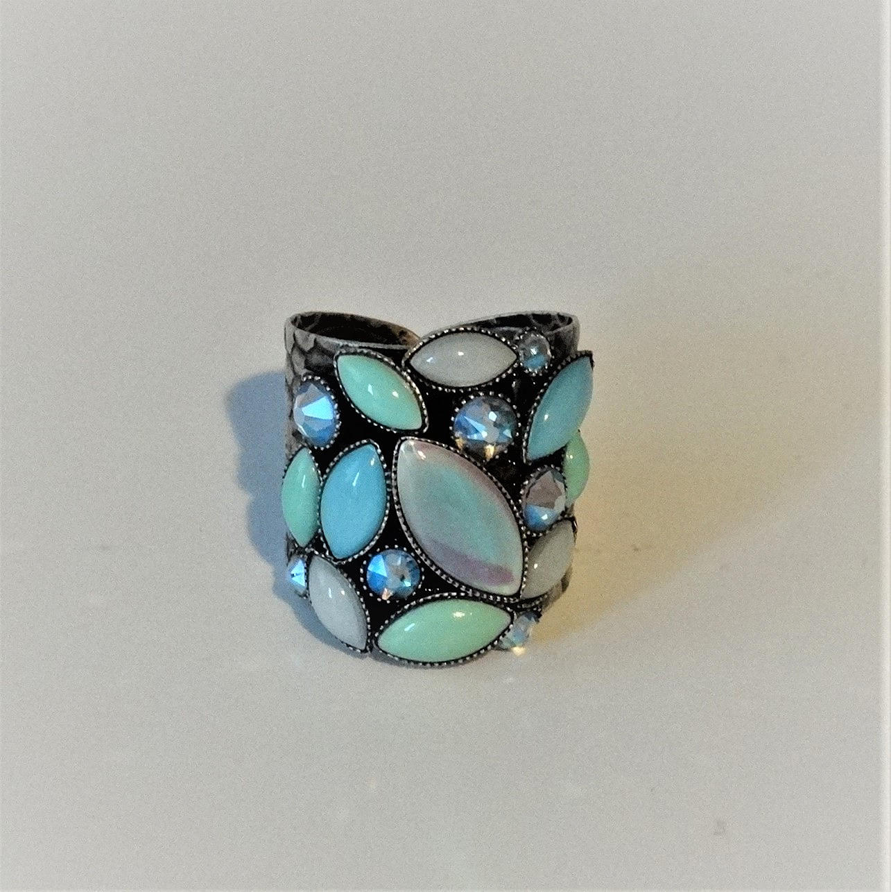 COCKTAIL RING by Konplott.