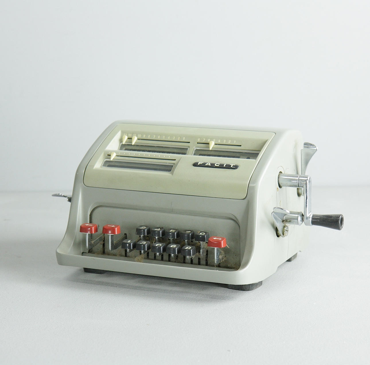 RÄKNEMASKIN, Facit, 1900-talets första hälft.