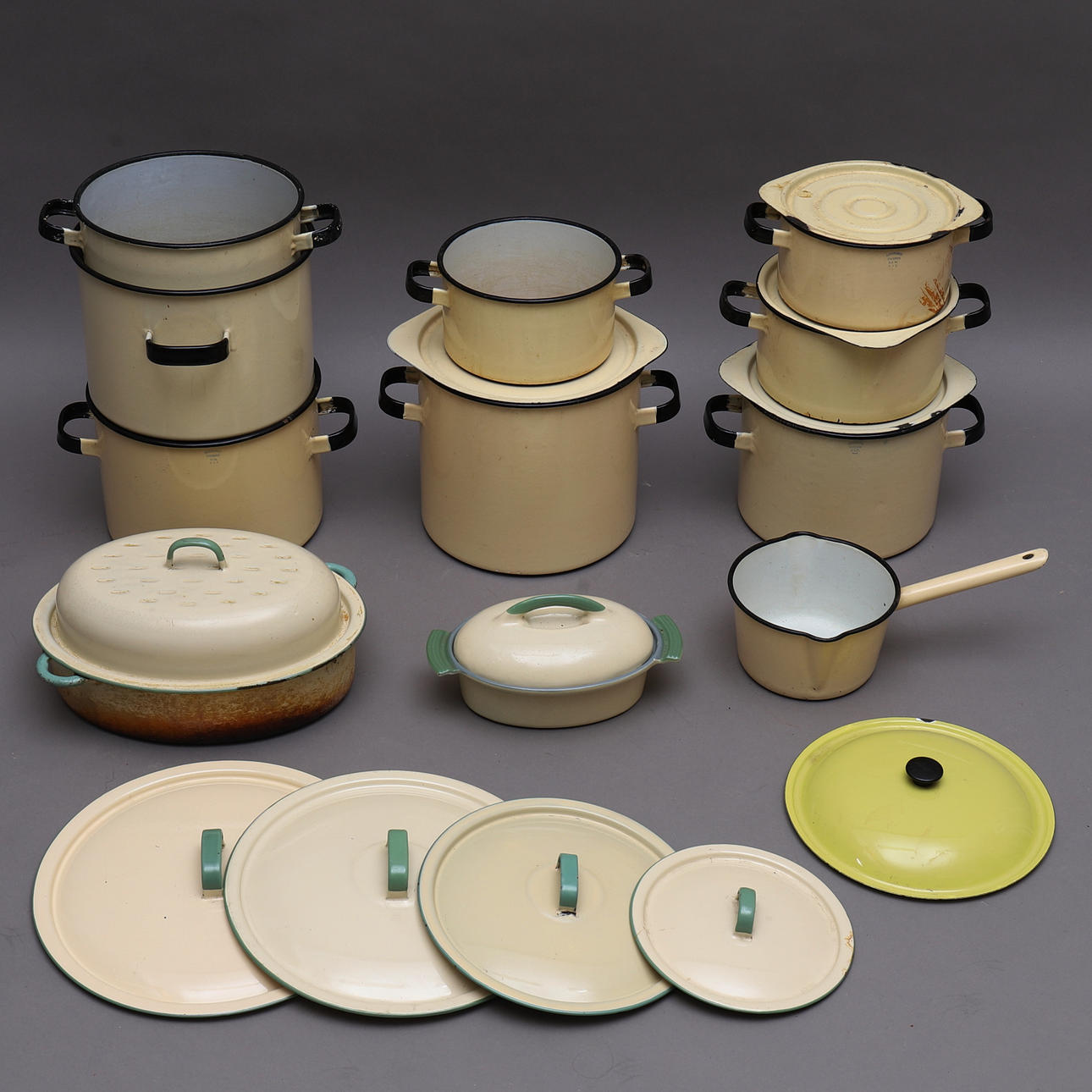 ENAMEL OBJECTS, 17 pieces, mostly pots, Kockums. Silver & Metals ...