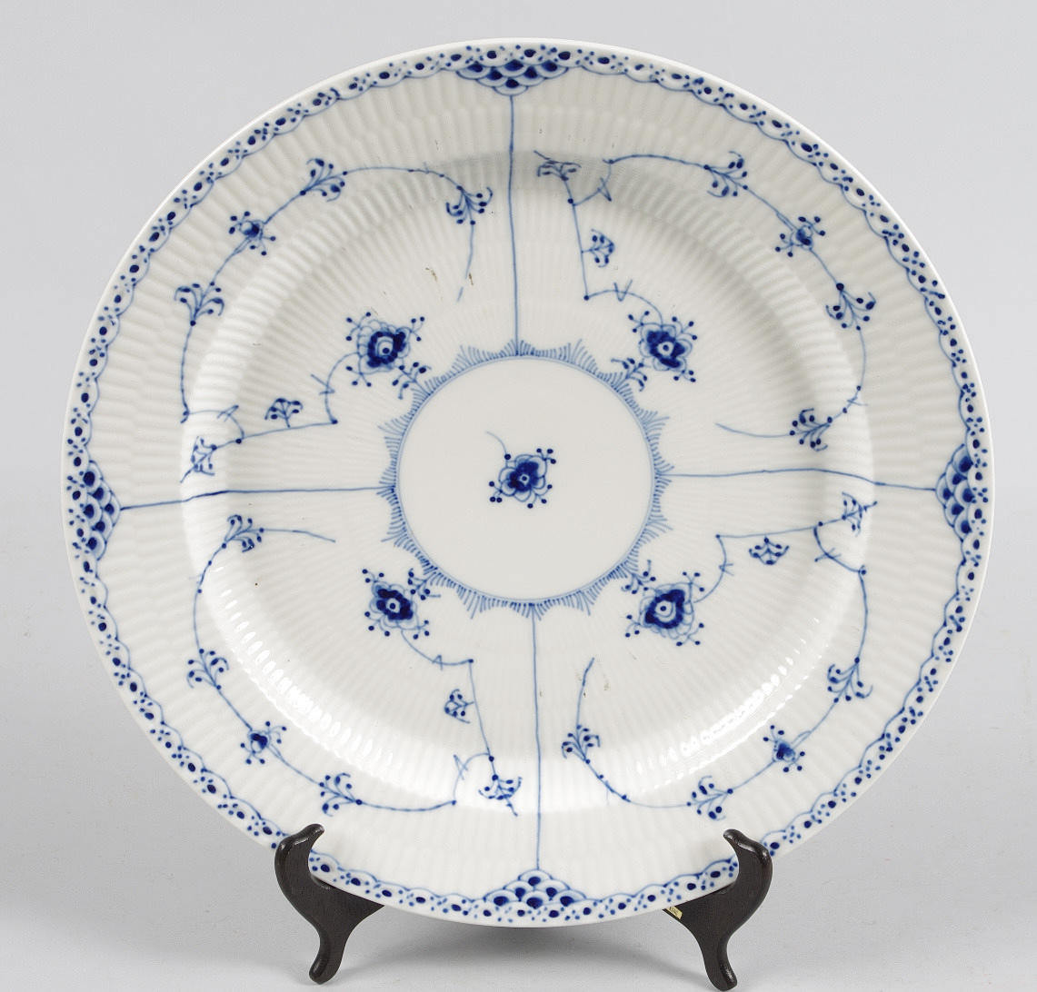 FAT, "Musselmalet", Royal Copenhagen.