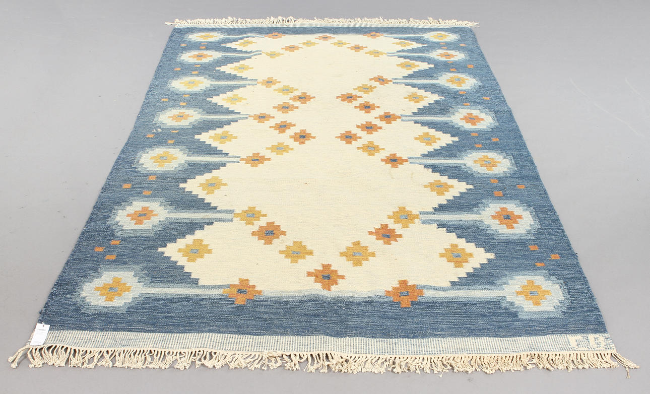 MATTA, rölakan. Signerad EB. 315 x 204 cm.