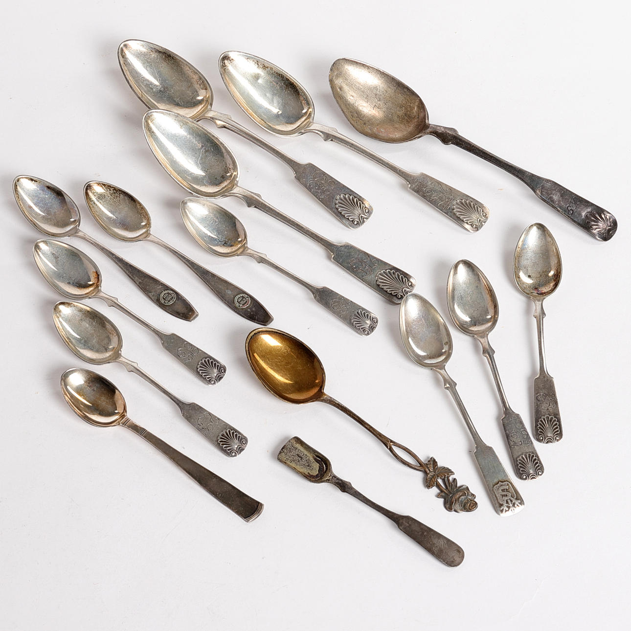 LUSIKAT, hopea, 1900-luku.