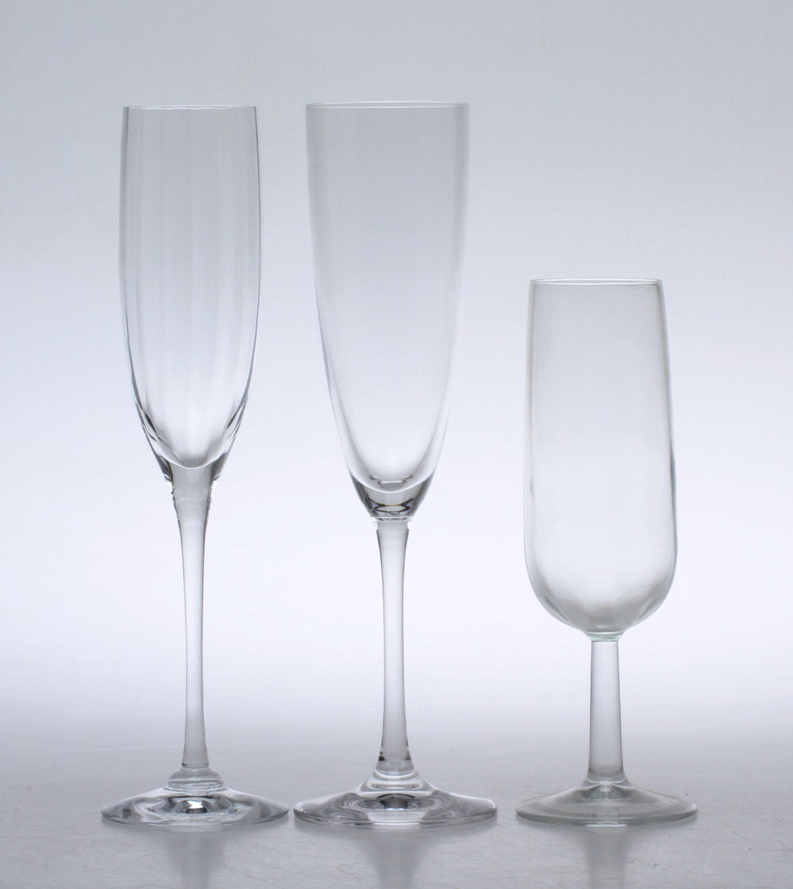 CHAMPAGNEGLAS, 15 st, olika modeller, bland annat "Optica", Orrefors samt Schott Swiesel.
