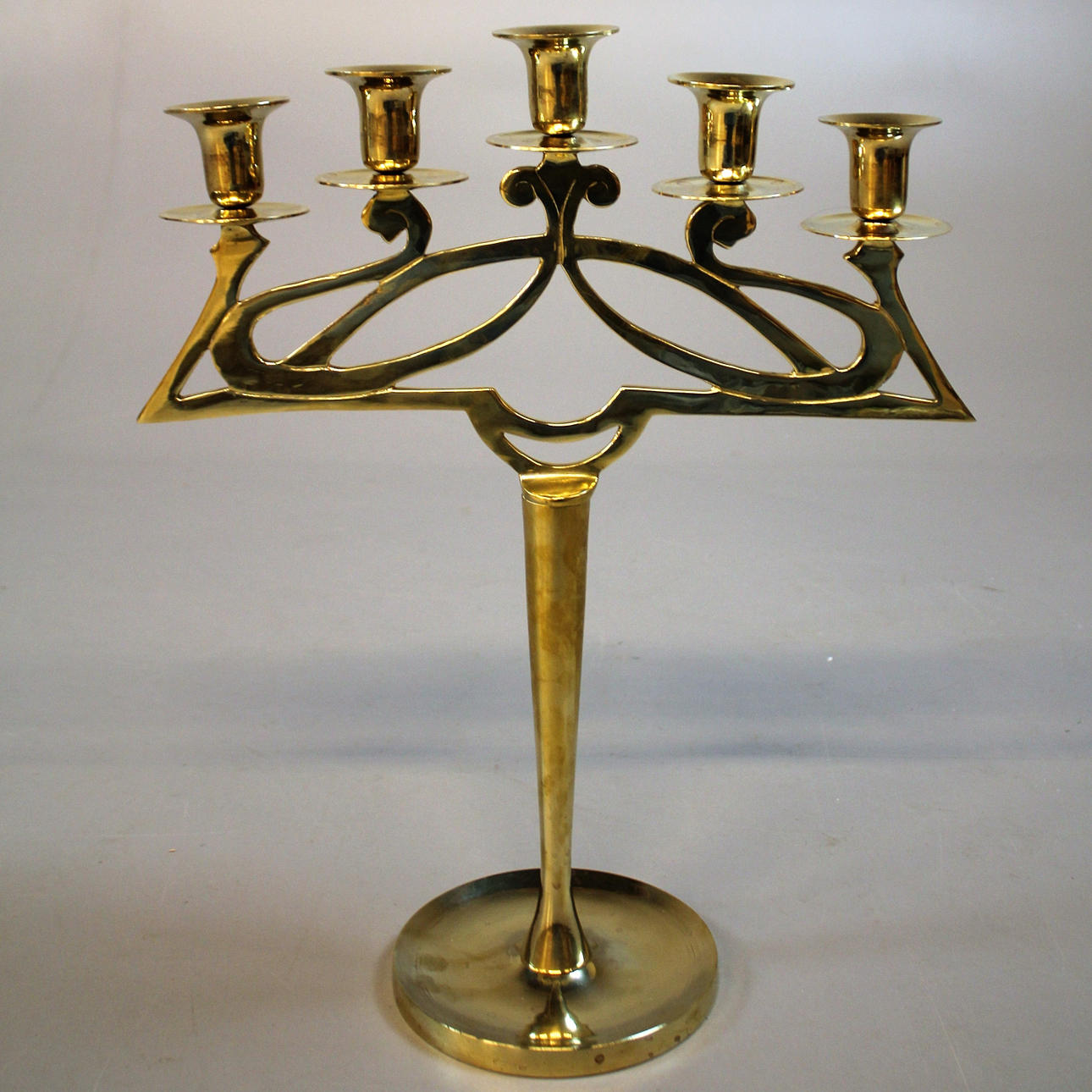 LJUSSTAKE 5- armad, mässing Jugend.