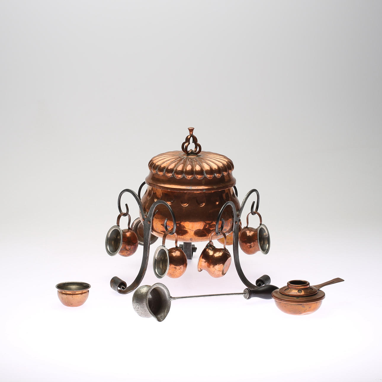 GLÖGGSET, koppar, 1900-tal.