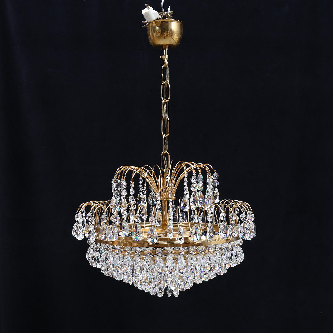 LJUSKRONA, plafondmodell, höjd ca 31 cm.