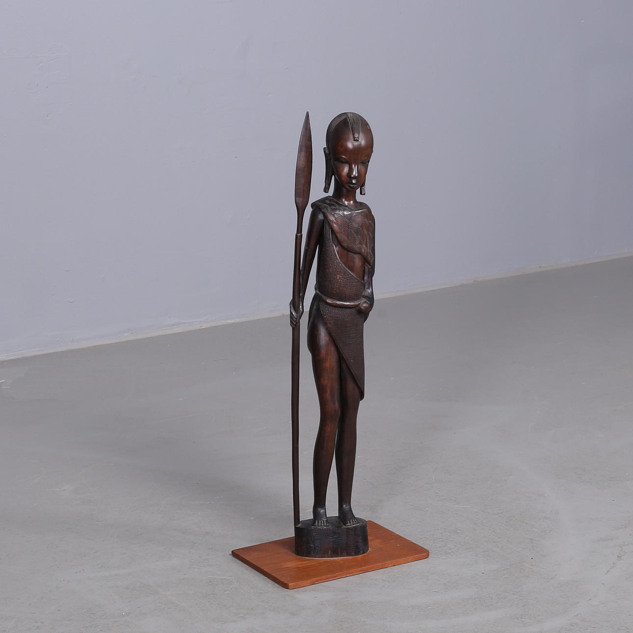 GROSSE FIGUR, Ebenholz, Massai, Kenia.