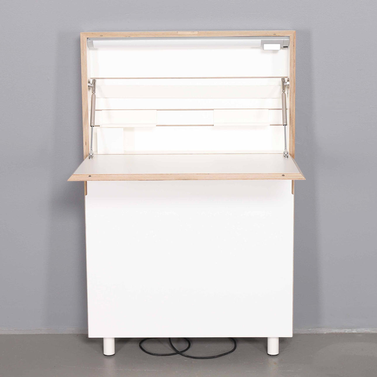 SKRIVMÖBEL, Flatmate, Michael Hilgers, Müller Möbelwerkstätten.