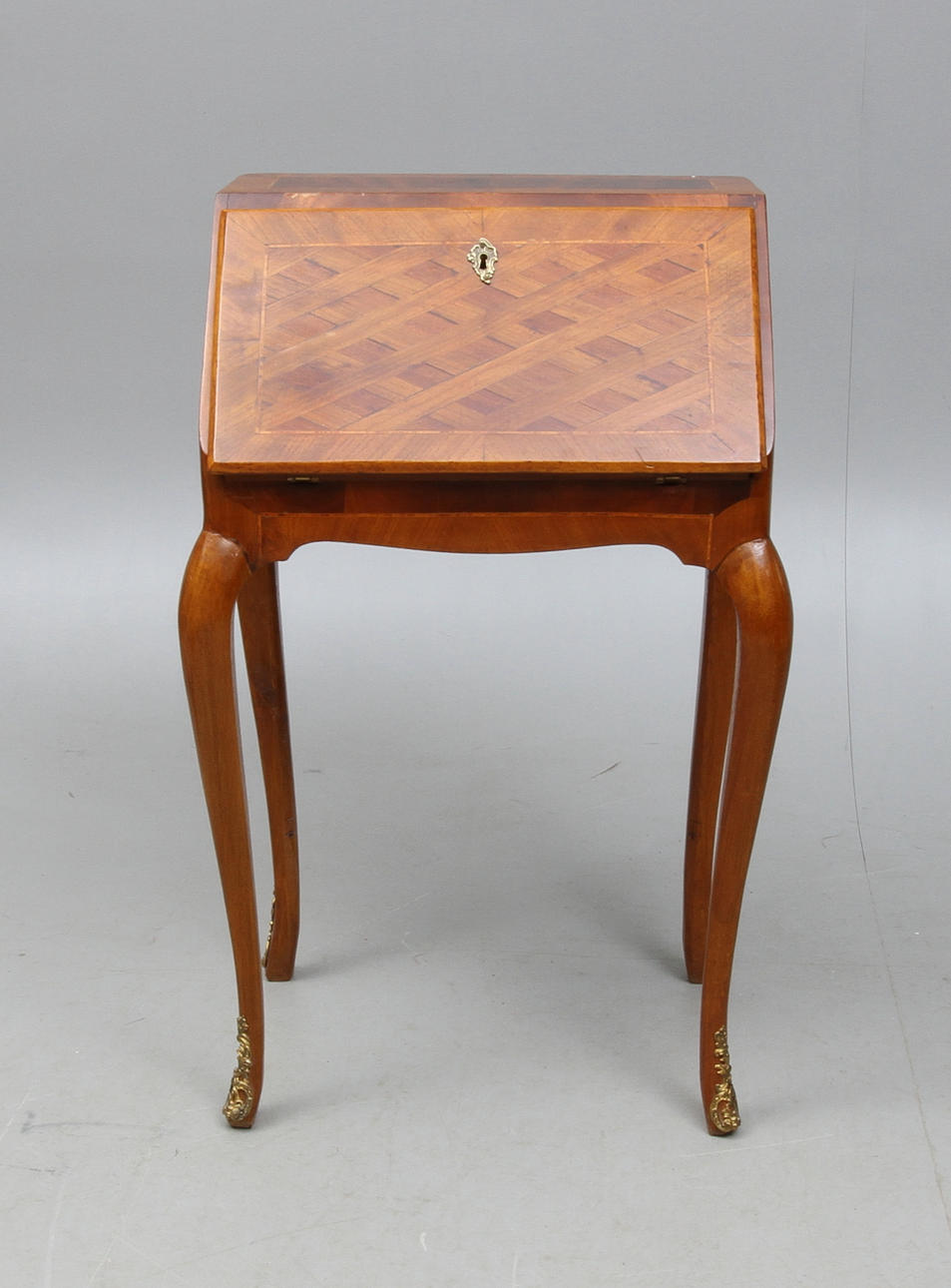 SEKRETÄR, nyrokoko, 18/1900-tal.