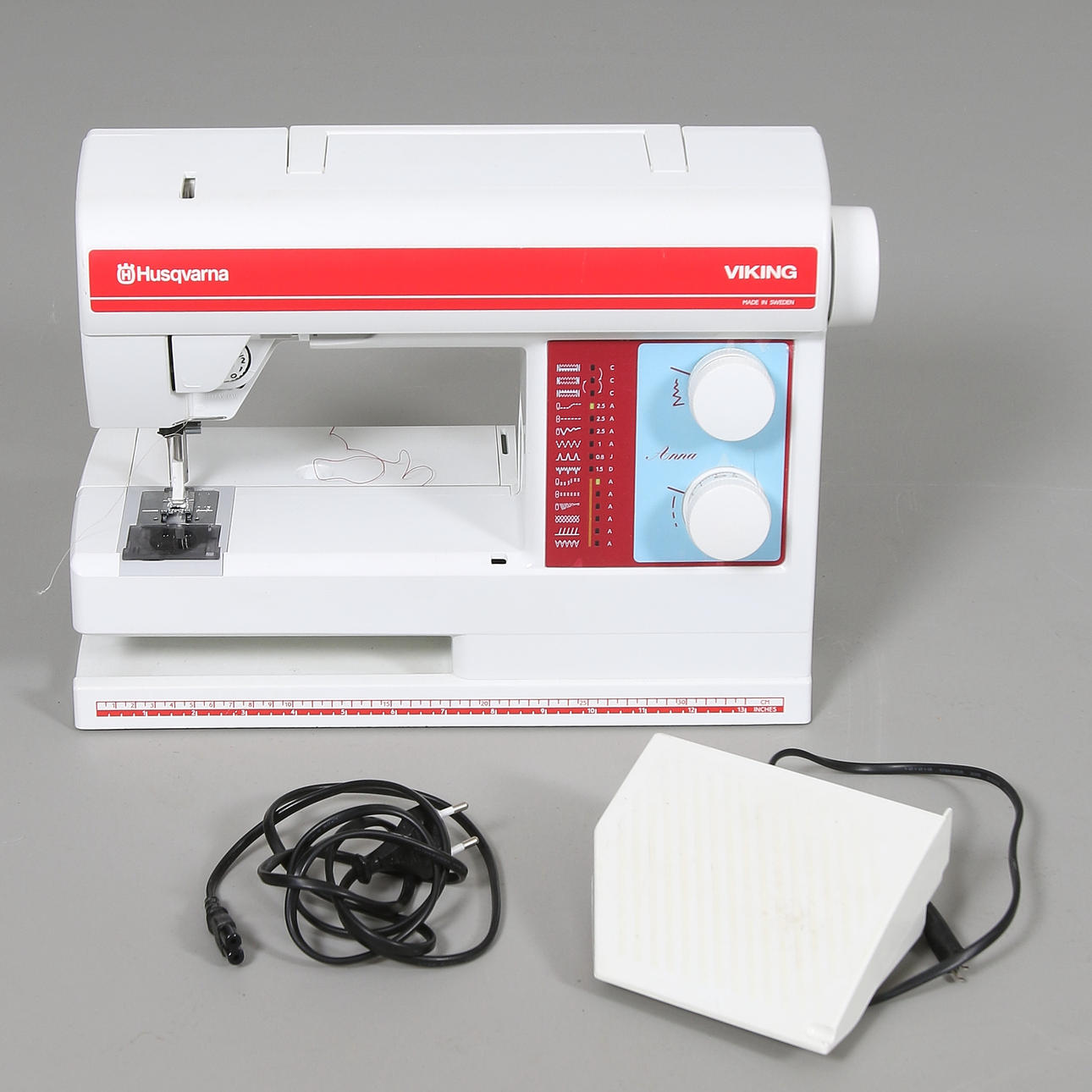 SEWING MACHINE, Husqvarna, Viking, 1900s.