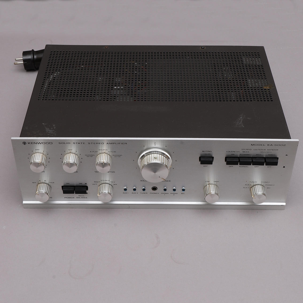 FORSTÆRKER, Kenwood model KA-5002.