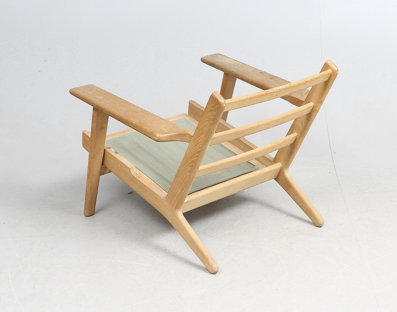 FÅTÖLJ, modell GE-290, Hans J. Wegner för Getama, Gedsted, Danmark. 1900-talets andra hälft.