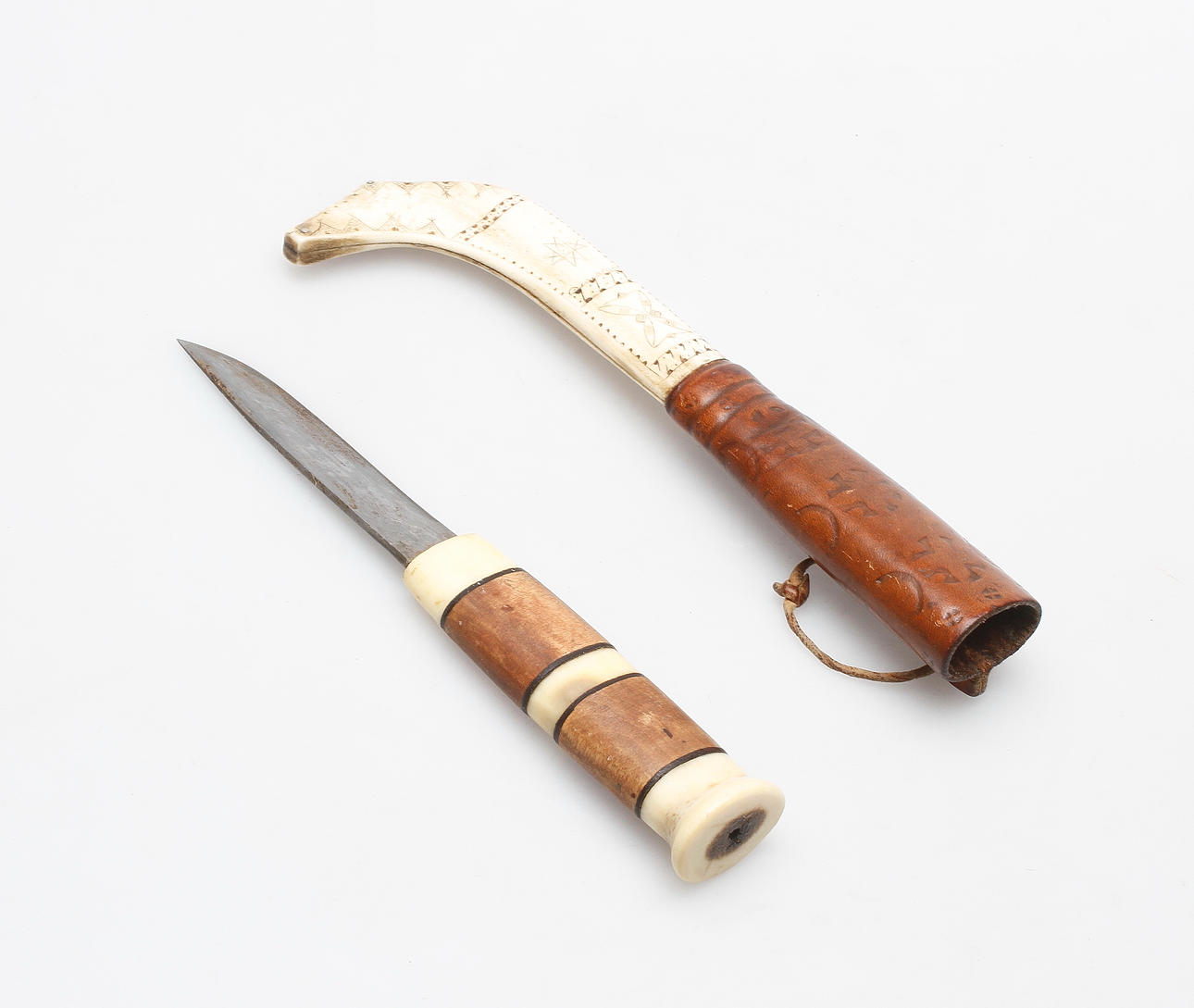 SAMEKNIV, benarbete, signerad ER.