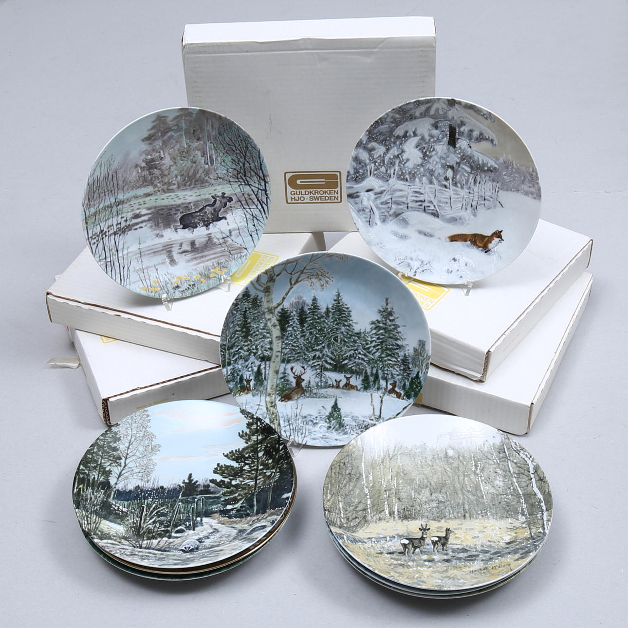 HARALD WIBERG. 14 delar, samlartallrikar, porslin, Rörstrand