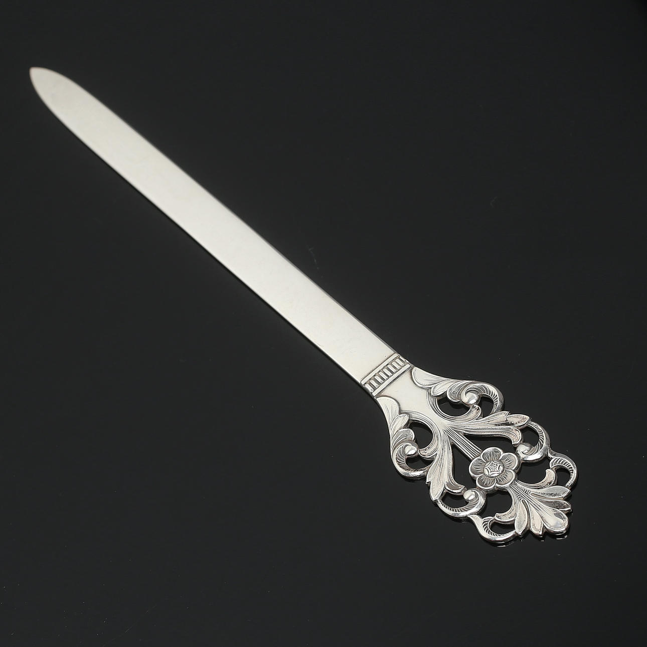 NAVAJA PARA CARTAS, plata, Noruega, 1900.