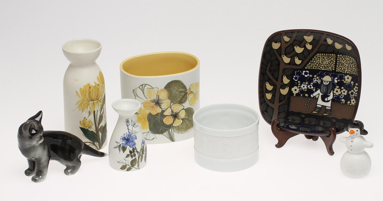 PARTI PORSLIN/KERAMIK, 7 delar, mestadels Arabia Finland.