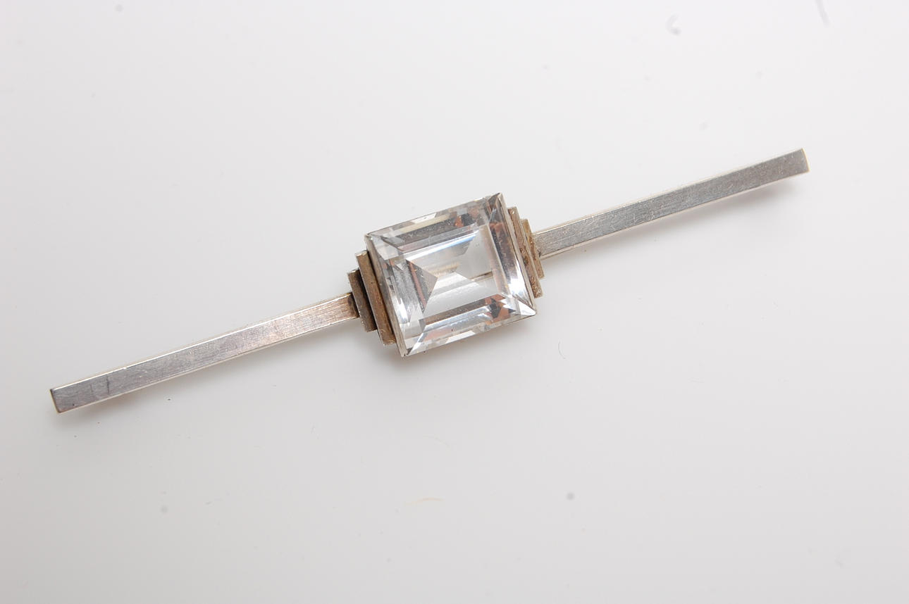 WIWEN NILSSON. brosch, silver, bergskristall, stämplad I 8, 1935.