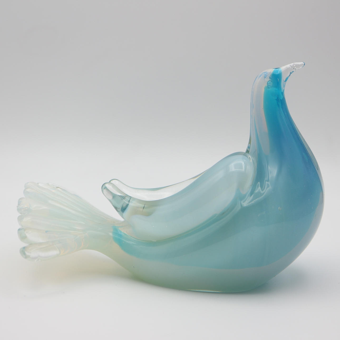 Murano Glass Bird Archimede Seguso ムラーノ Archimede Seguso Alabastro Green Glass Bird Figurine - Labelled