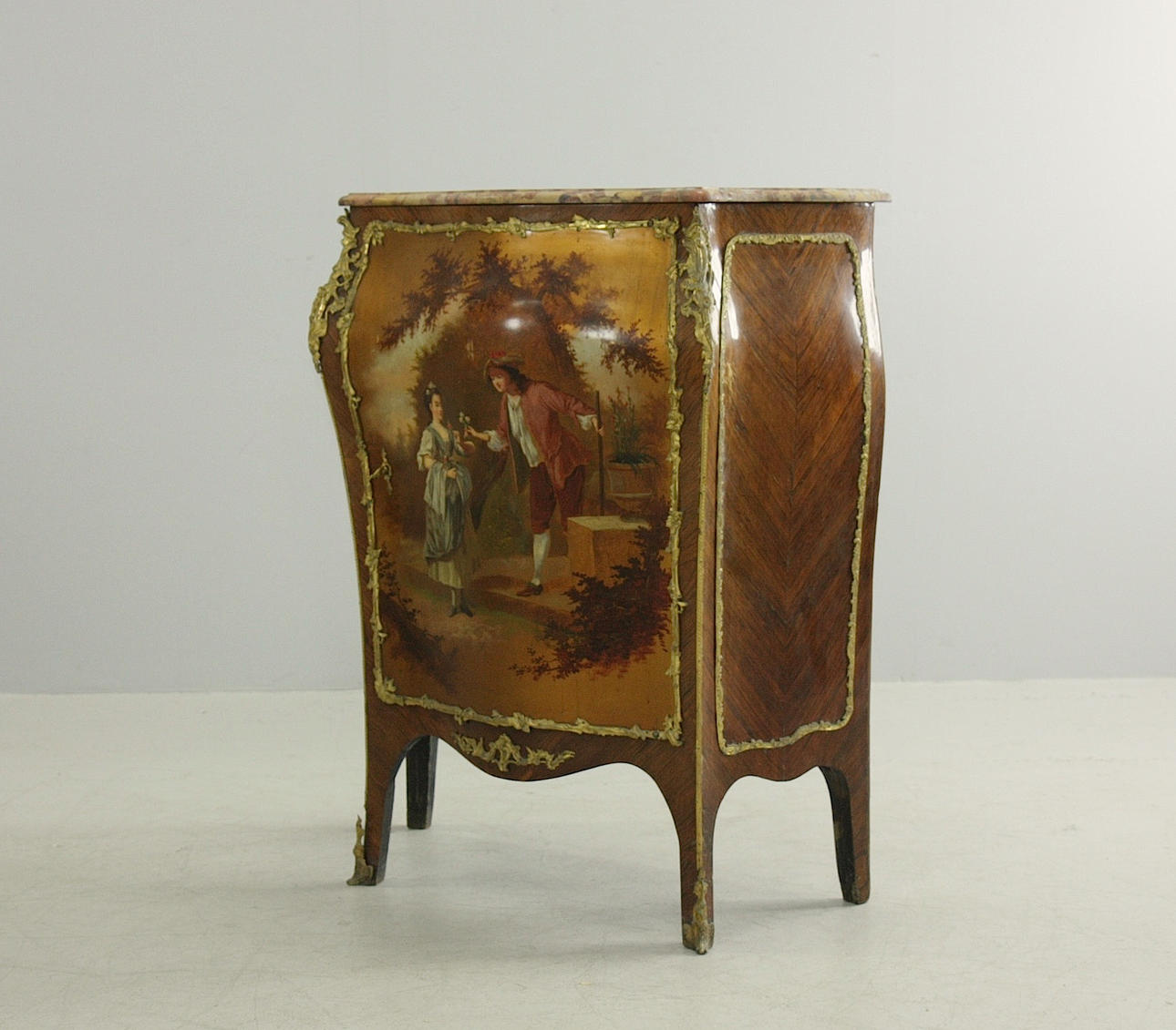 CABINET, Louis XV style, 20th century.