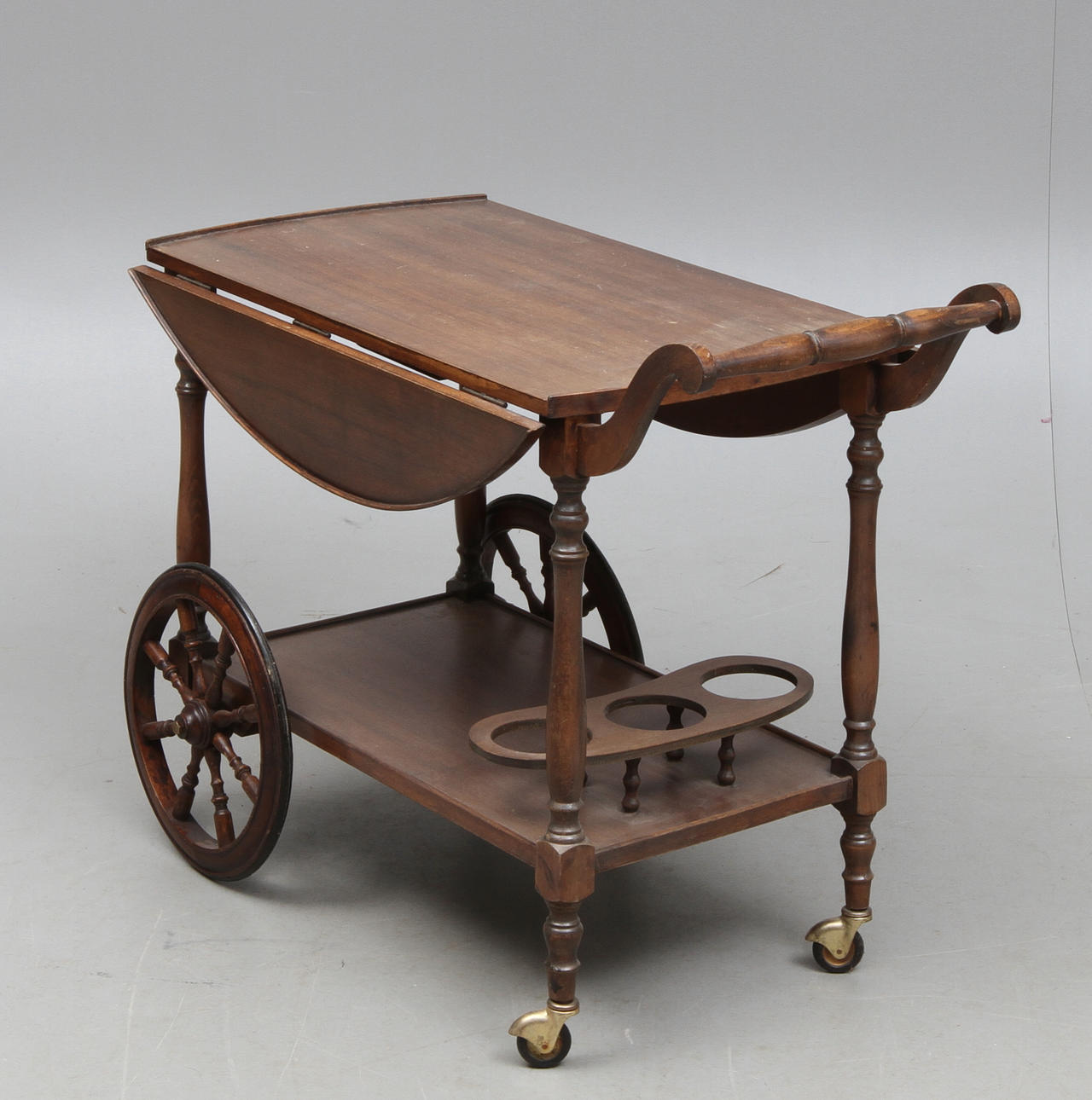 SERVERINGSVAGN, 1900-talets andra hälft.