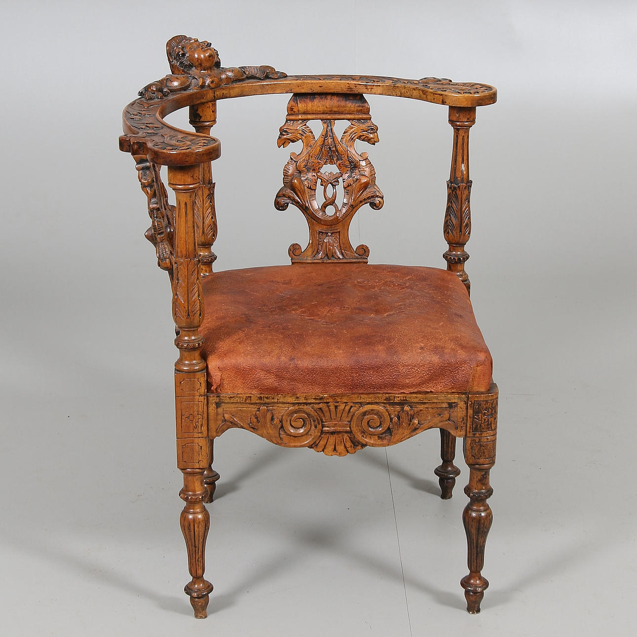 PUDERSTOL, trä, läder, 1900-tal.