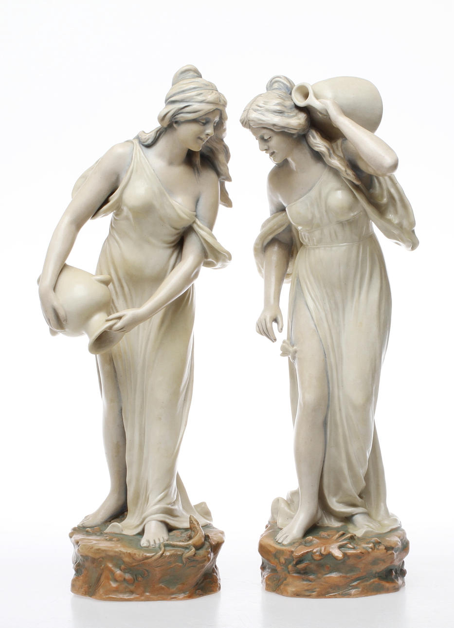 FIGURINER, 2 st, lergods, kvinnofigurer, Bernard Bloch.