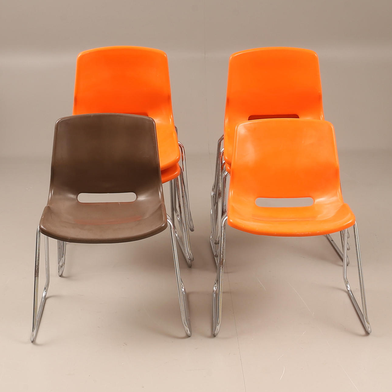 SILLAS, 8 piezas, Overman, modelo Clipper, Svante Schönblom, IKEA.