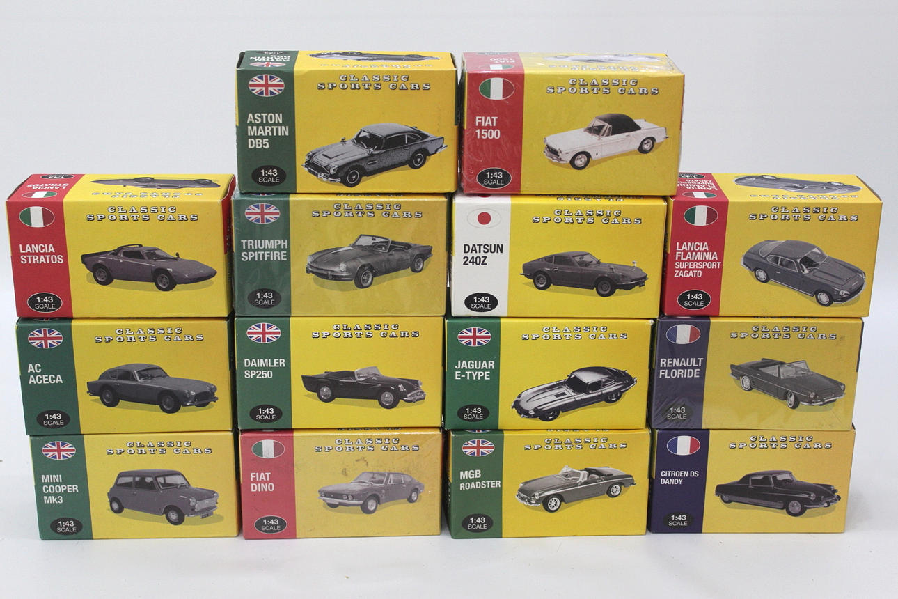 SAMLARBILAR, 14 stycken Atlas editions, med hylla.