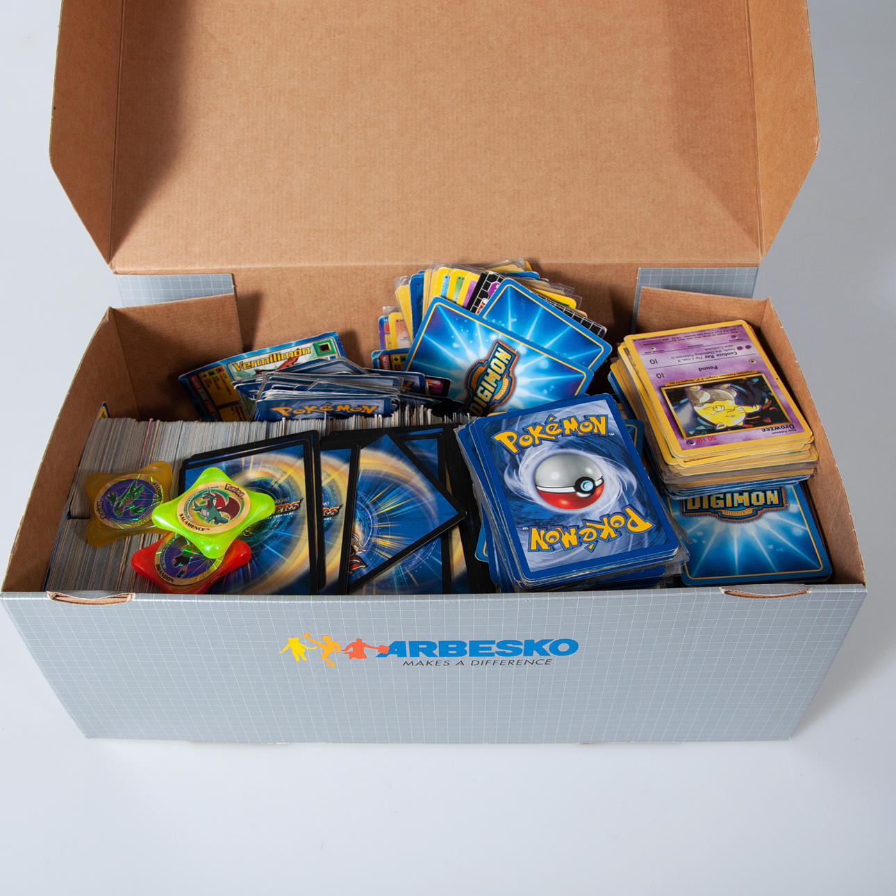 POKEMON CARDS, larger A Collection.