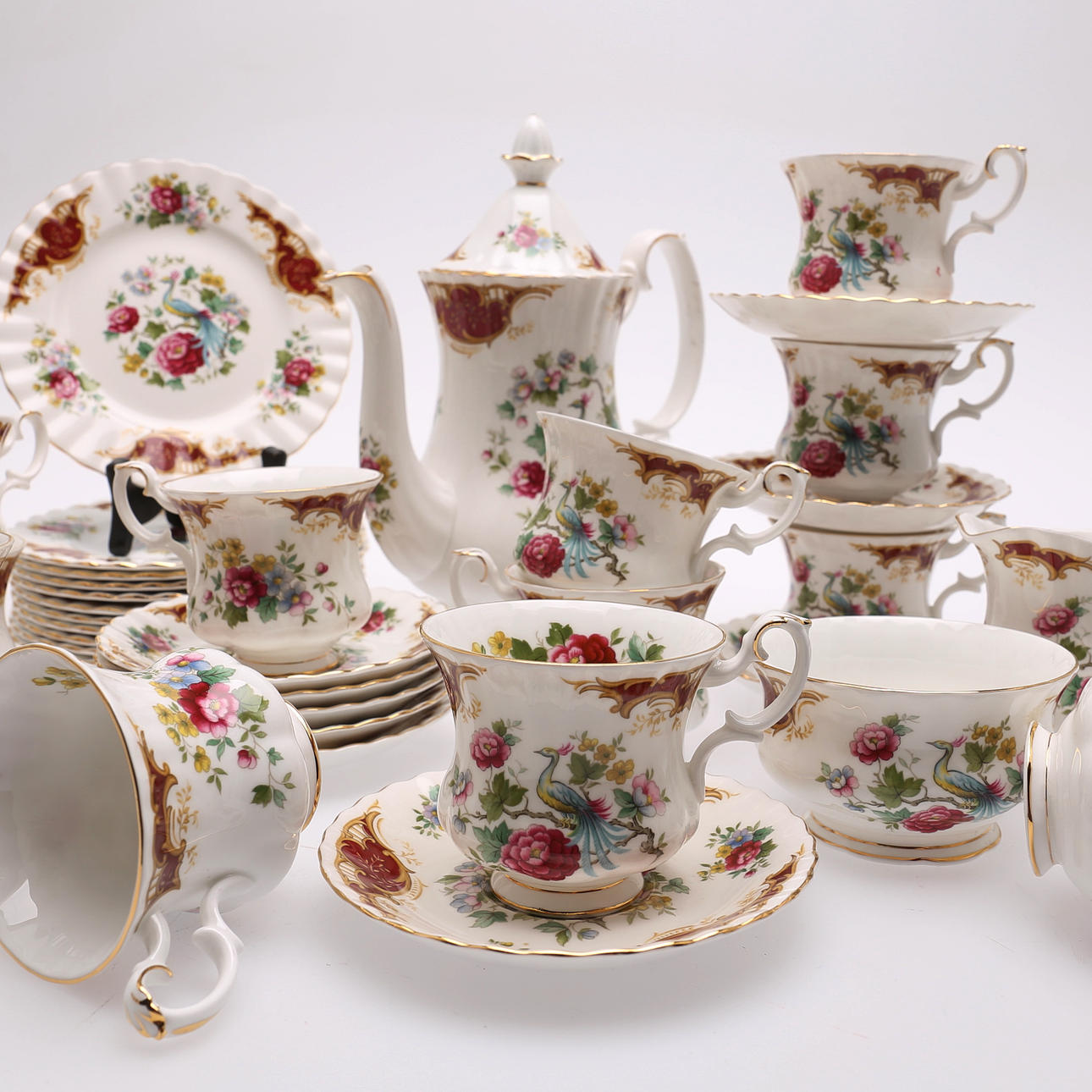KAFFESET, Royal Albert, Bone China, England.