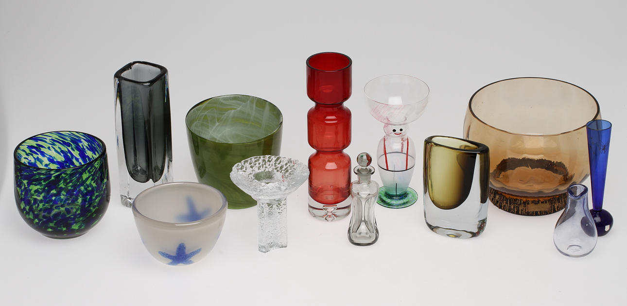 PARTI GLAS, 12 delar, bland annat Pentti Sarpaneva och Bengt Edenfalk.