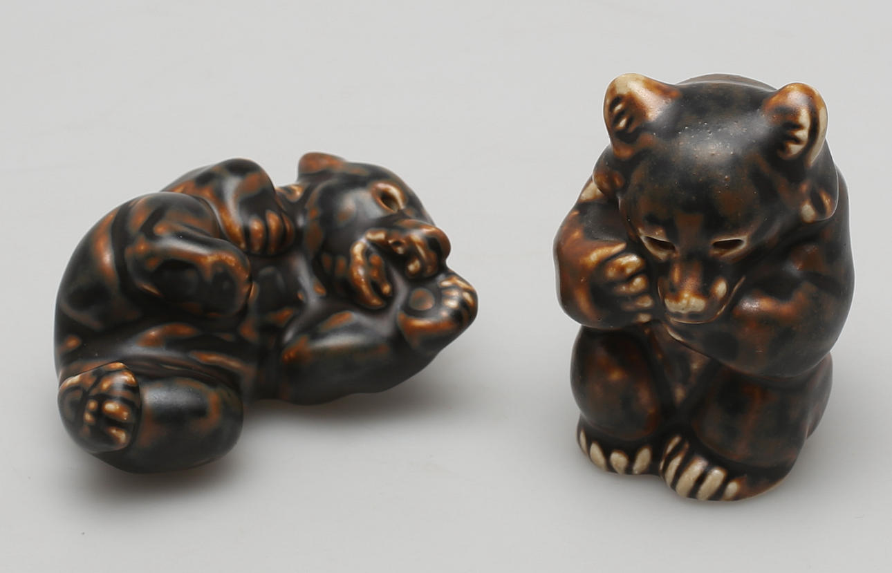 FIGURINER, porslin, björnar 2 st, Royal Copenhagen.