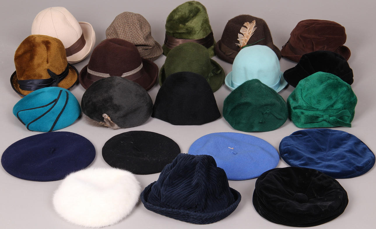 DAMHATTAR, 22 st, 1900-tal.