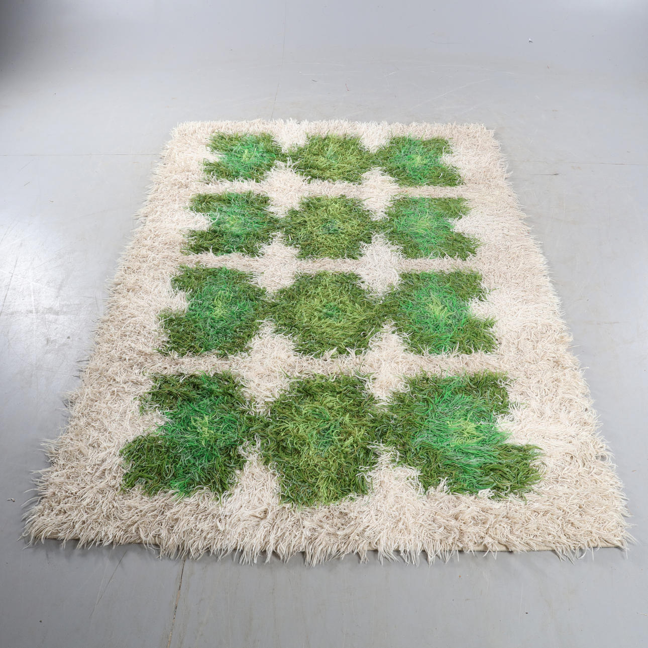 MATTA, Rya, 135x190 cm.