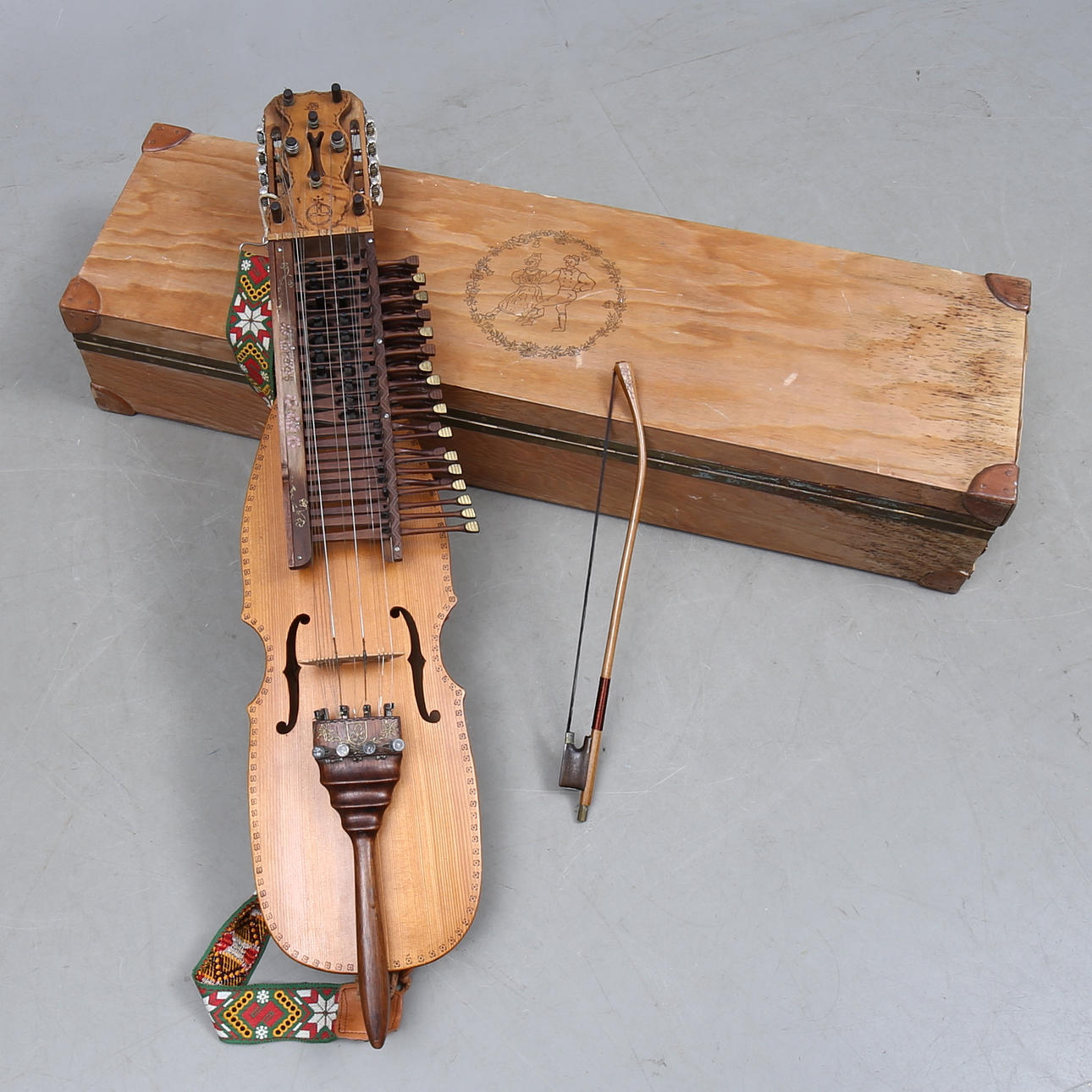KEY HARP, with bow, marked SDH Sjöberg, 1978.