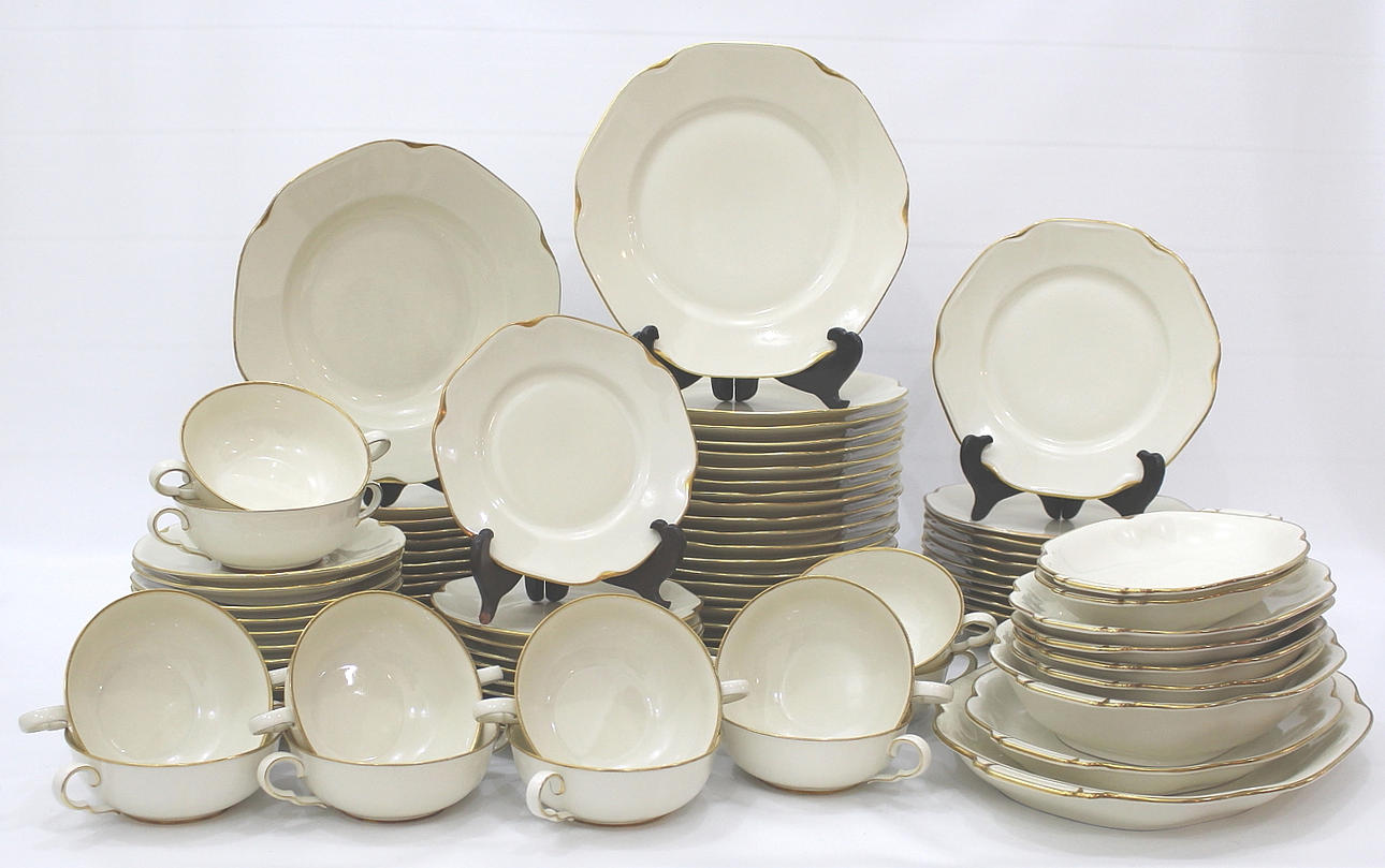 MATSERVIS 89 delar ALP Lidköping.