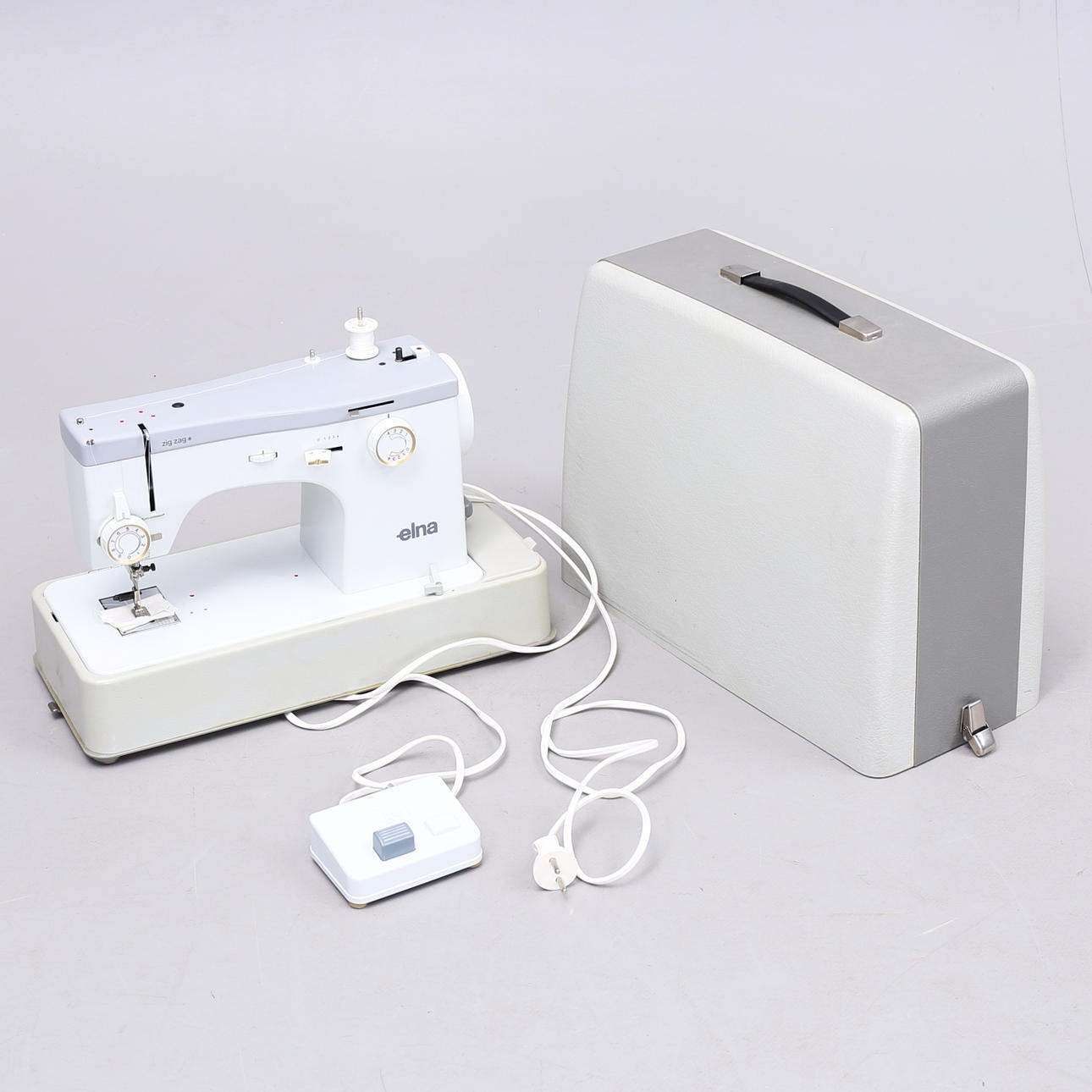 SYMASKIN, "Zig Zag, Elna.