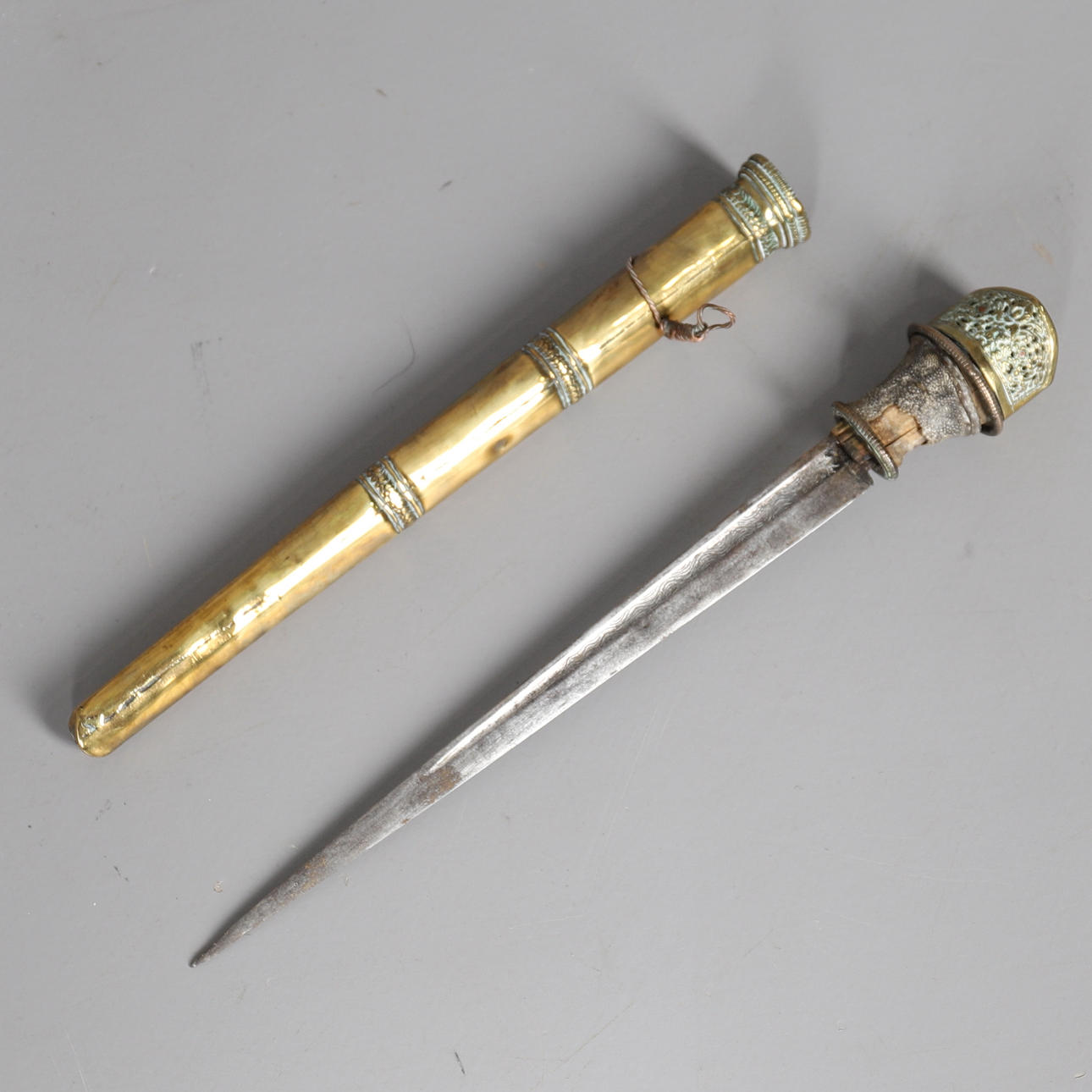 AN INDO/PERSIAN DAGGER.