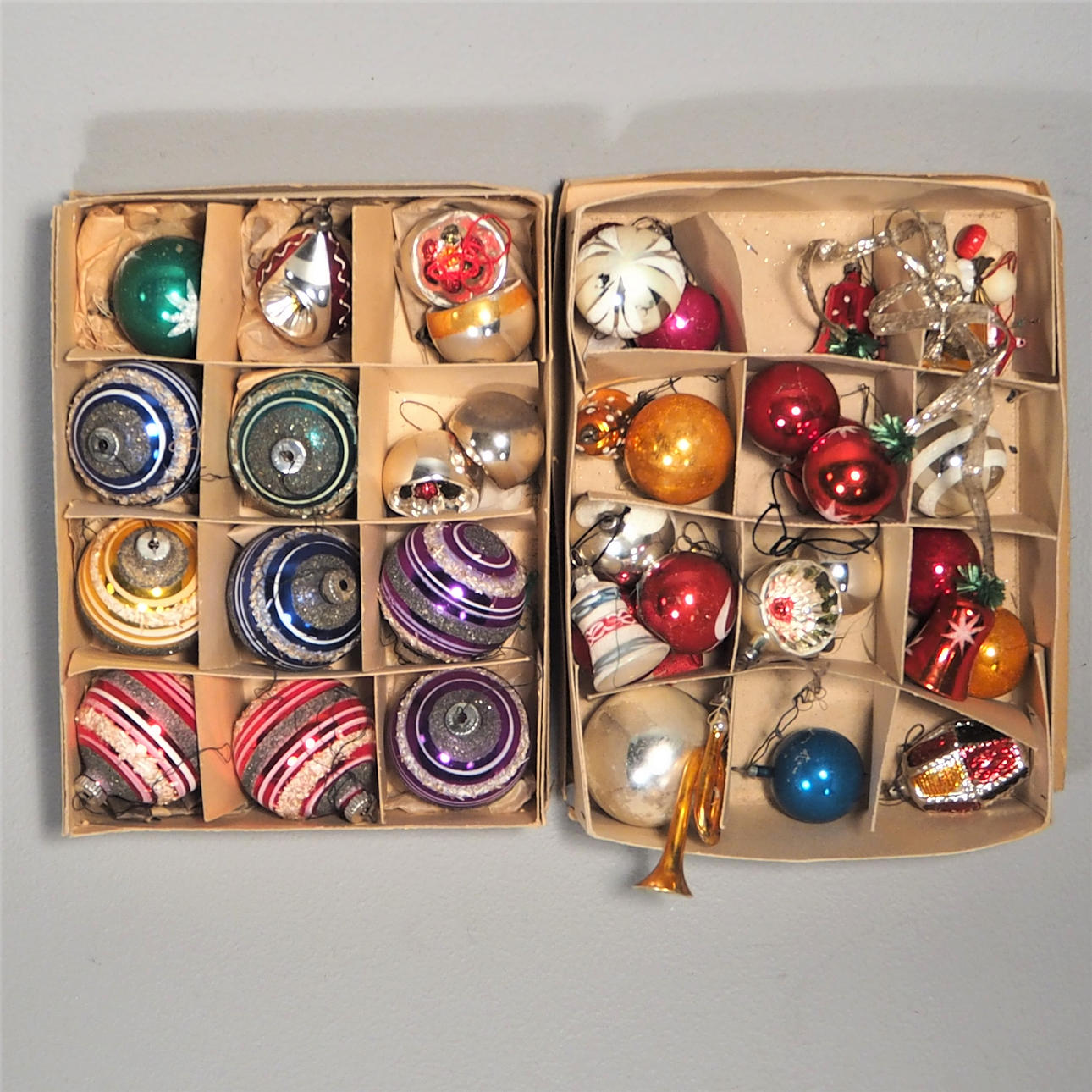CHRISTMAS TREE DECORATIONS, 2 boxes.