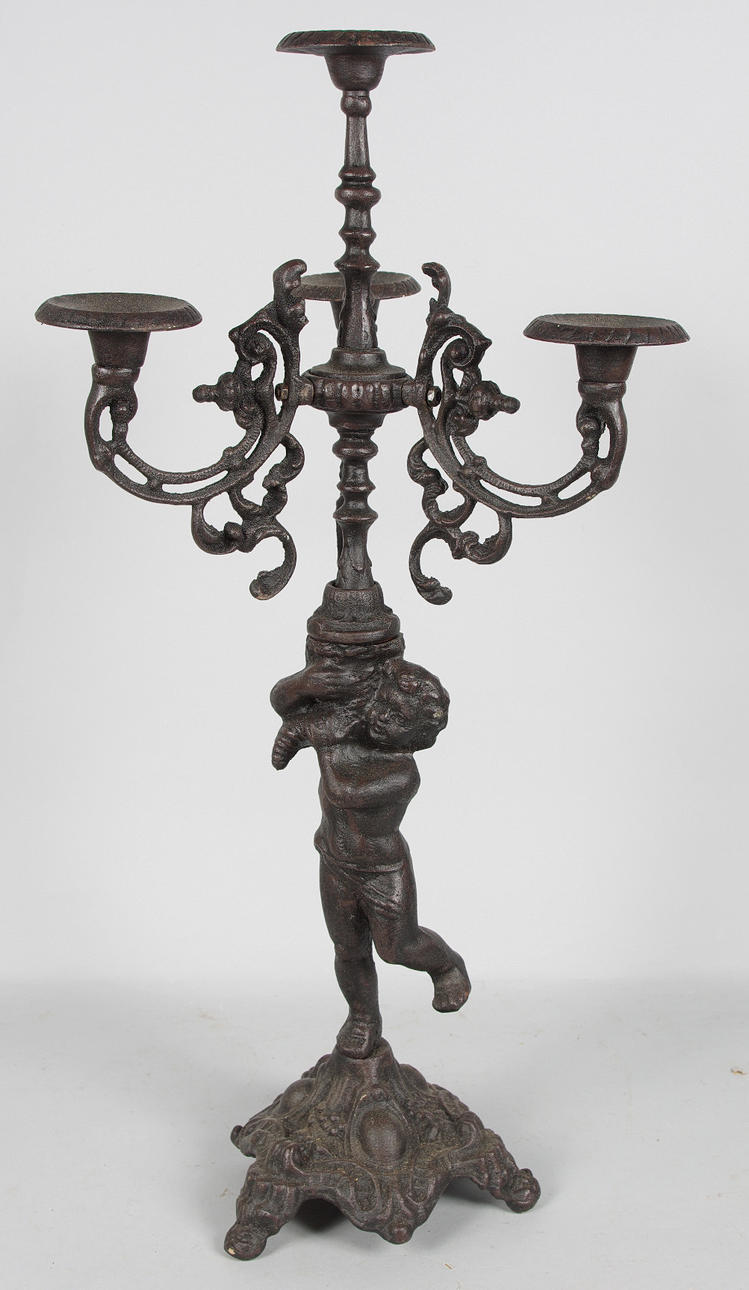 KANDELABER, gjutjärn, rokokostil, samtida.