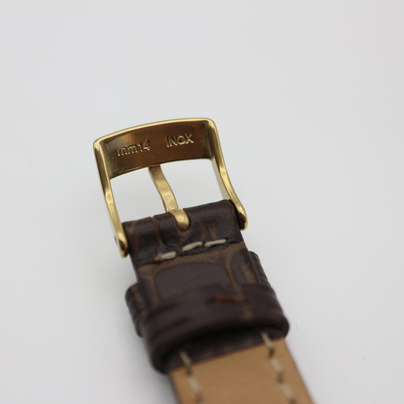 UROGA WRISTWATCH. Clocks & Watches - Wristwatches - Auctionet
