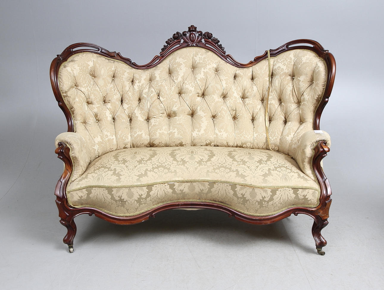 SOFFA, Nyrokoko, 1800 tal.