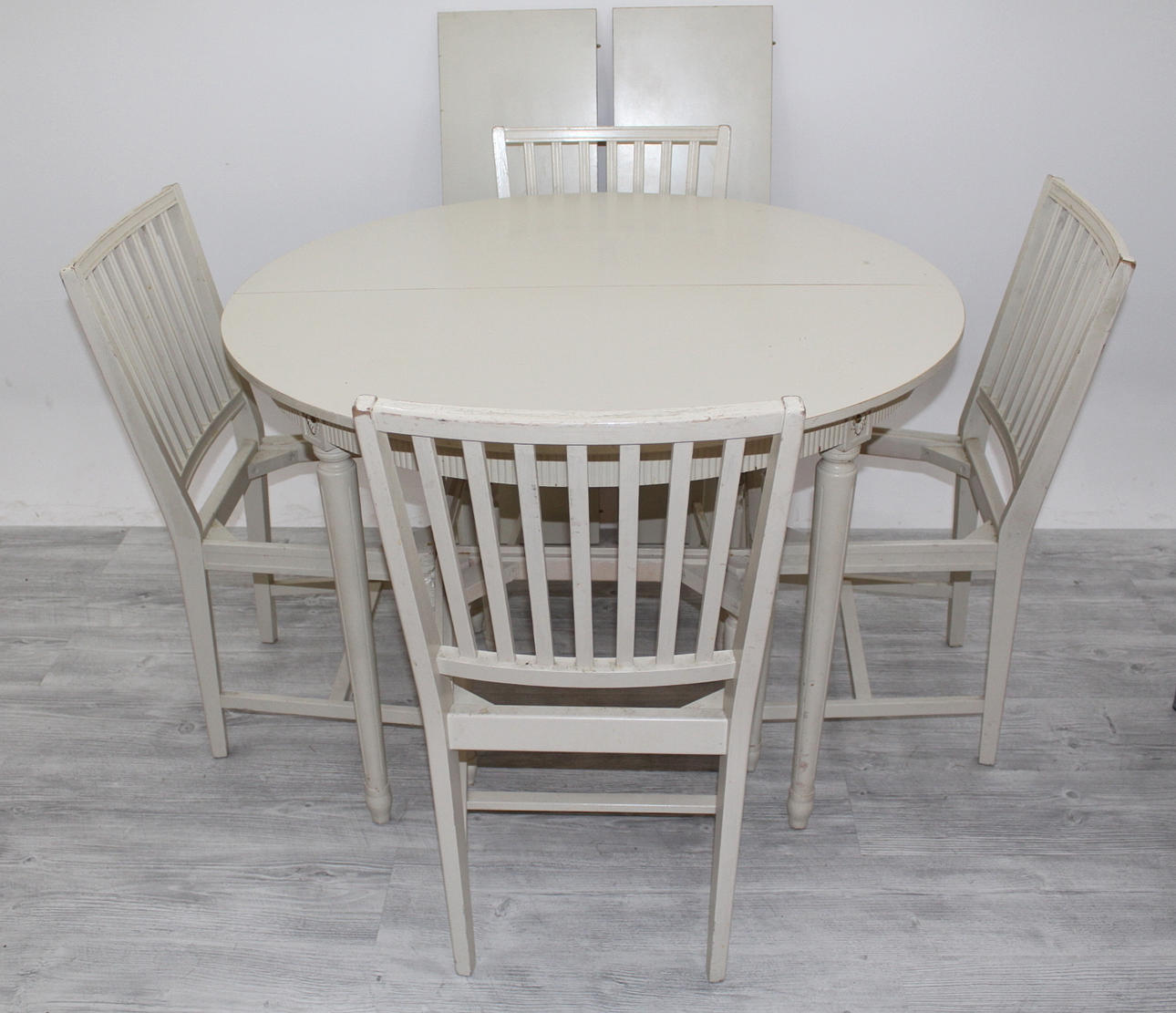 MATSALSMÖBEL Gustaviansk stil.