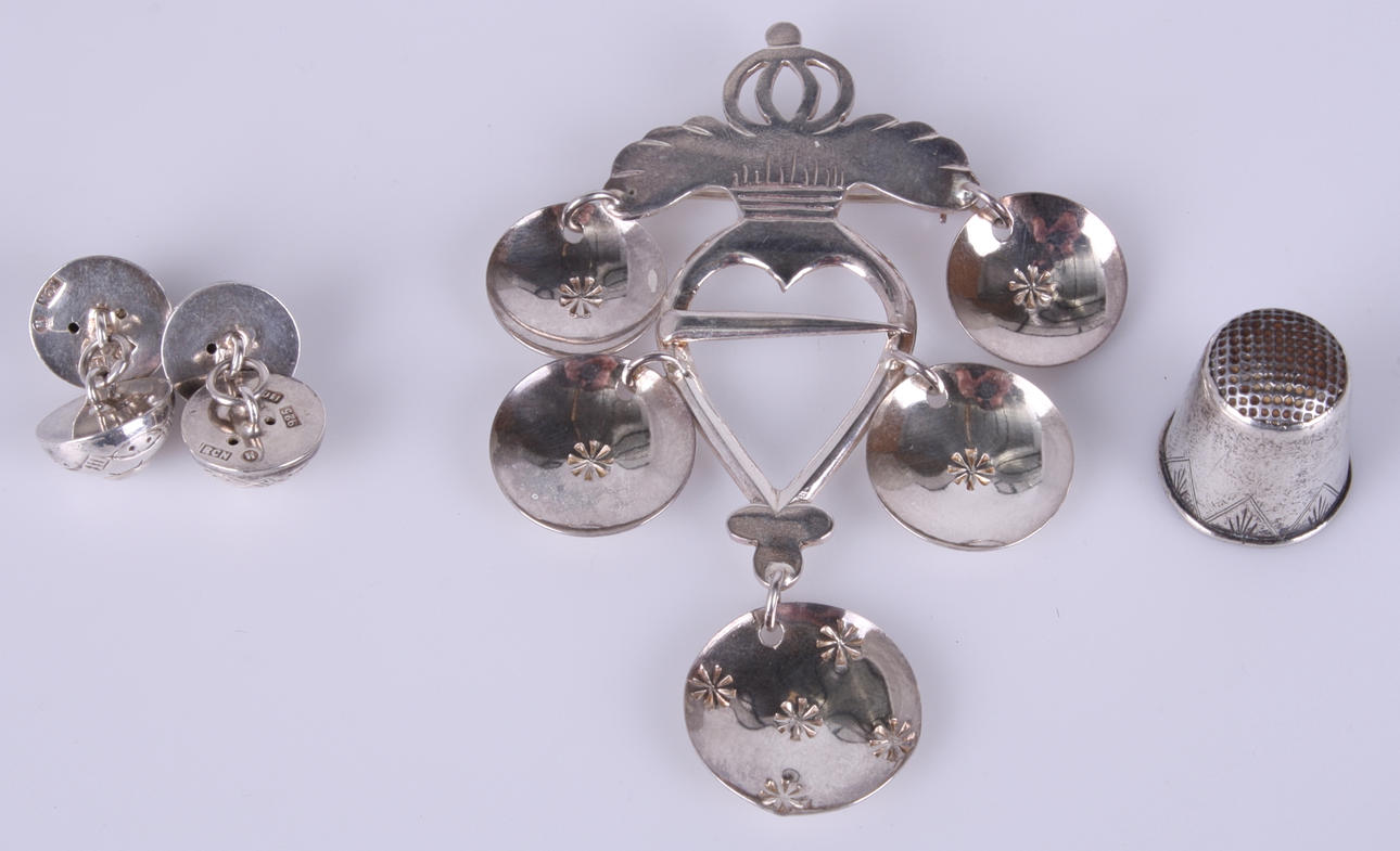 SMYCKEN, 3 st, silver, vikt= 32 gram.