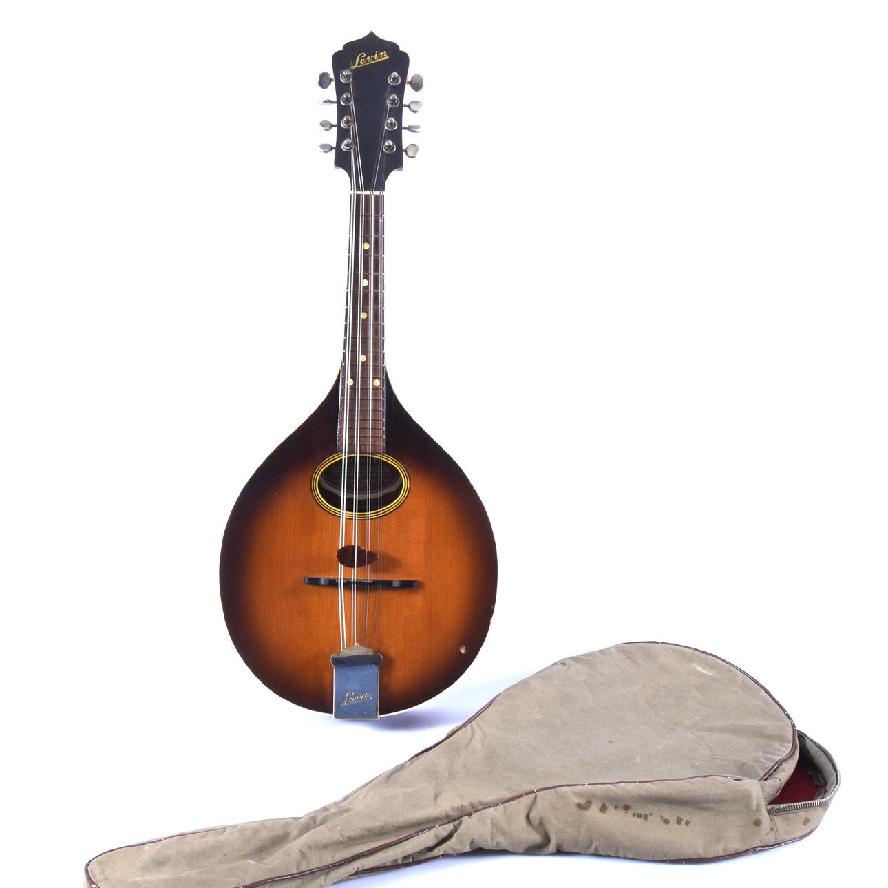 MANDOLIN, Levin, 1947.