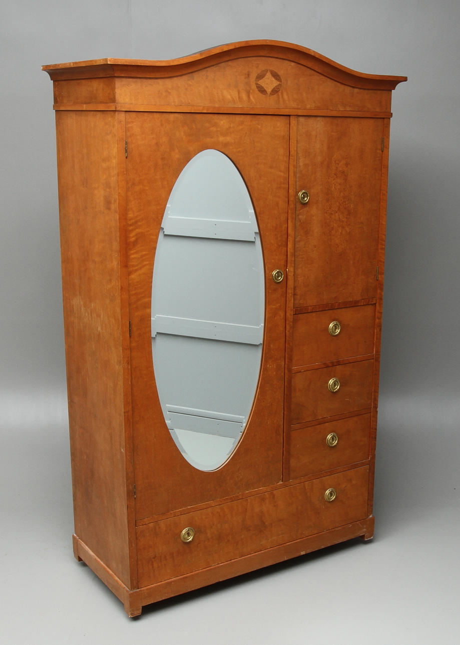 SKÅP, jugend, björkfaner, 1900-tal.