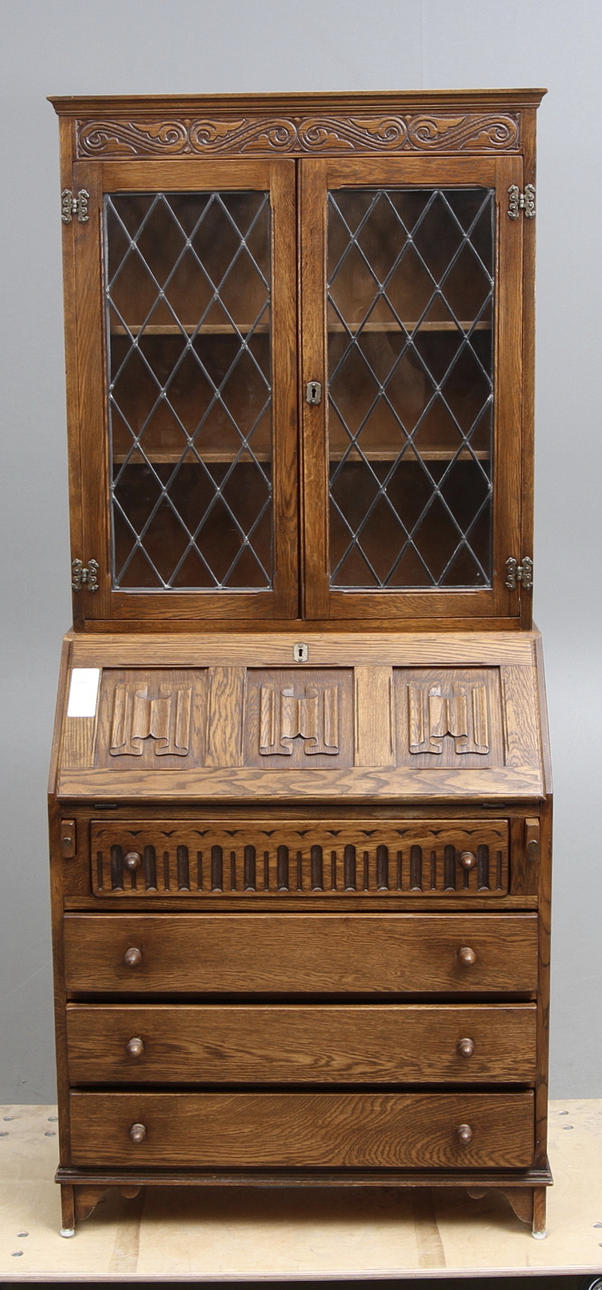 VITRINSKÅP, ek, Jaycee Furniture, England,1900-tal.
