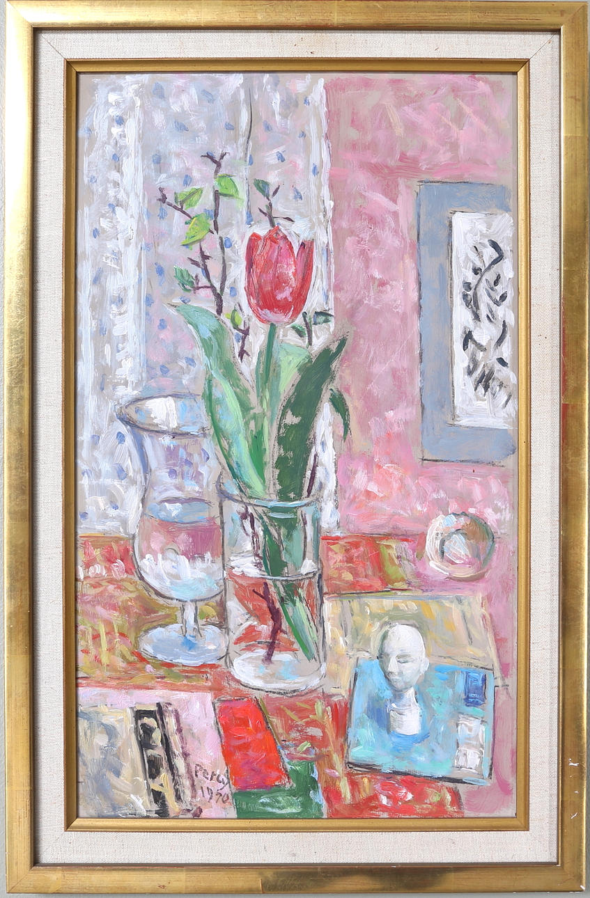 ARTHUR PERCY. "Uppställning med tulpan" signerad Percy och daterad 1970.