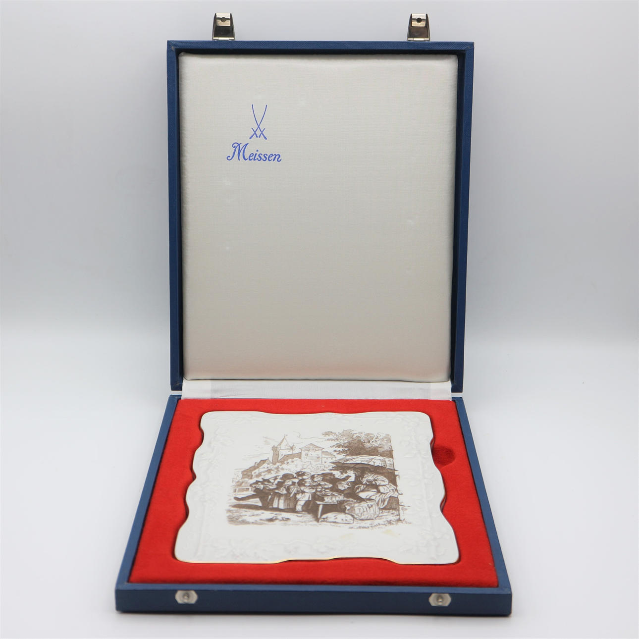 IMAGEN MEISSEN PLACA JUEZ 1979/80.