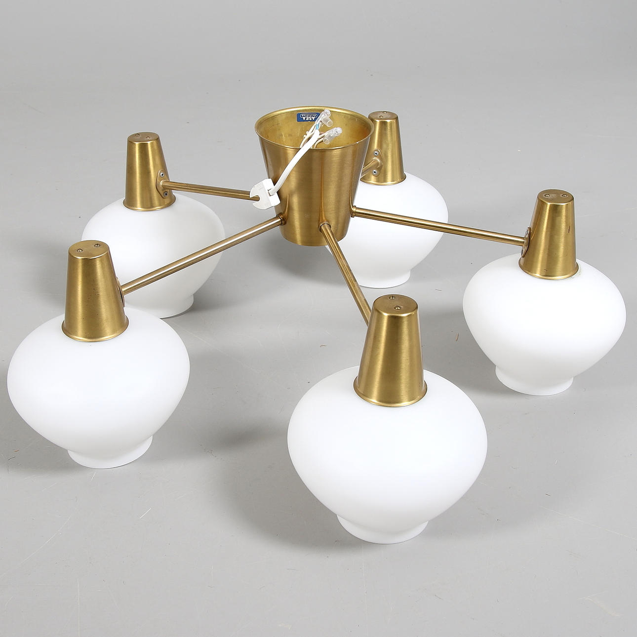 TAKLAMPA, Asea Belysning, 1900-talets mitt.